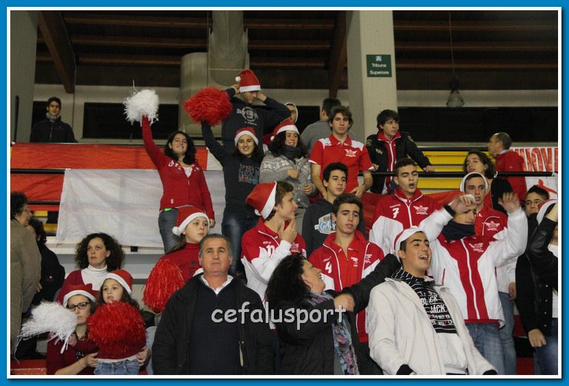 121223 Aquila 059_tn.jpg